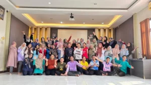 Men Sana in Corpore Sano, SDMM Gelar Aerobik untuk Guru dan Karyawan