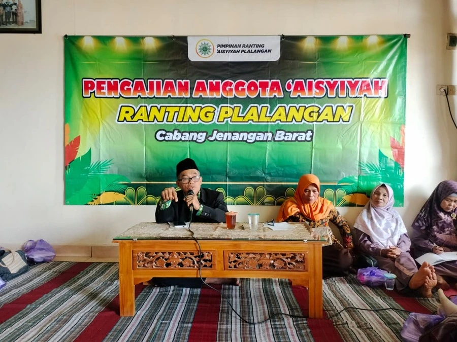 Pengajian Anggota ‘Aisyiyah Ranting Plalangan Tekankan Sabar Ikhlas dan Istiqomah