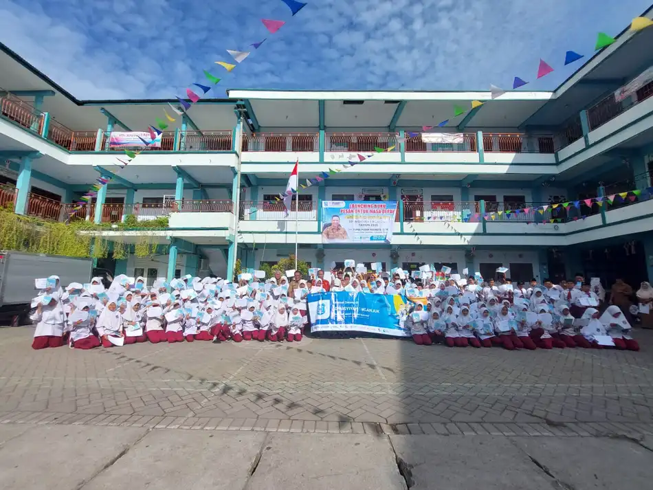 SD Aisyiyah 1 Nganjuk Luncurkan Buku Antologi di Hari Literasi Internasional