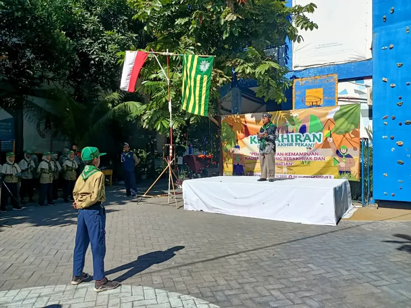 Serunya Berkemah Akhir Pekan, Siswa SD Mugres Kampus B Belajar Kemandirian di Alam