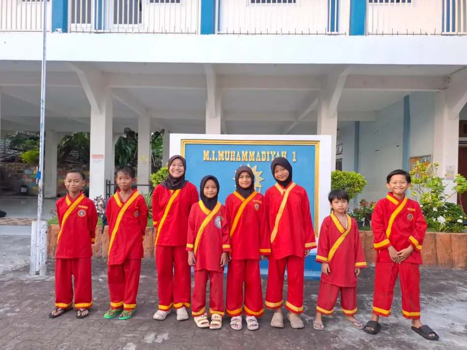 Siswa MI Muhammadiyah 1 Gumeno Raih Prestasi di Airlangga Championship