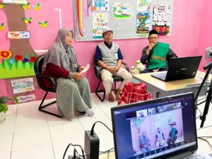 Siswa SD Muhammadiyah 16 Surabaya Belajar Hikmah Demo Lewat Kelas Daring