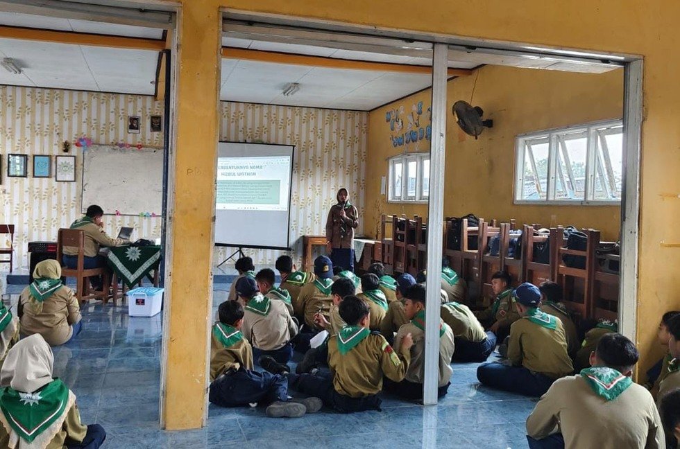 Siswa SMP Muhammadiyah 22 Mantup Ditempa Jadi Kader HW Berakhlak Mulia