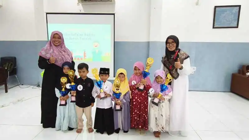 Tanamkan Cinta Al-Quran dan Sunnah, TK Aisyiyah 36 PPI Gelar Lomba Hafalan Hadis dan Surat