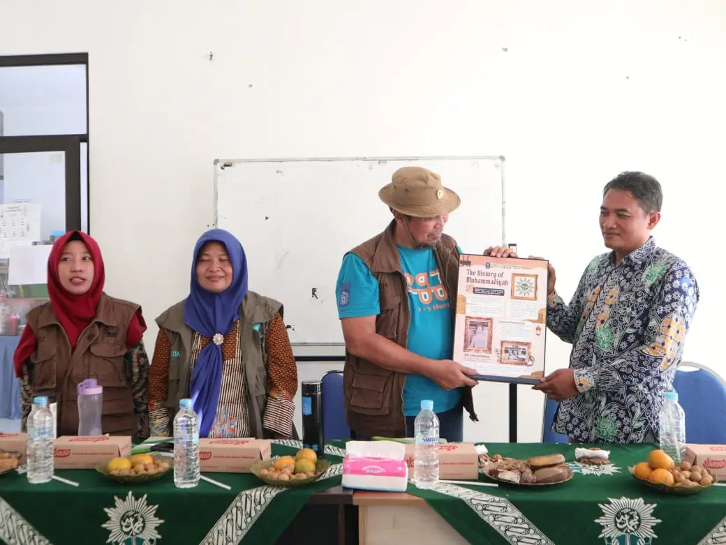 Tarian Jaranan Sambut Tim Penilai LLSMS di SMK Muhammadiyah 2 Benjeng