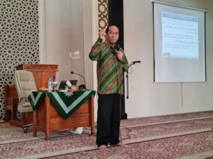 Wakil Ketua PWM Jatim: Guru dan Karyawan AUM Harus Memiliki Etos Kerja Profesional