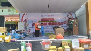 Jalan Sehat Gebyar Kemerdekaan SD Muhammadiyah Benjeng Penuh Semangat