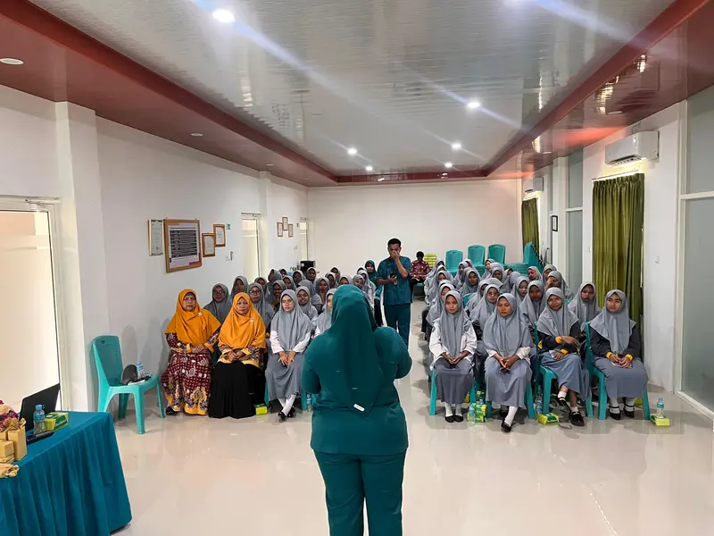 Sadar Kesehatan Reproduksi Sejak Remaja, Ini Langkah Nyata Smamusix Lamongan