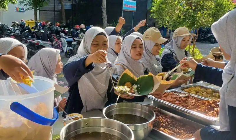 Sarapan Sehat Lengkapi Keceriaan One Day Sport MGKB School