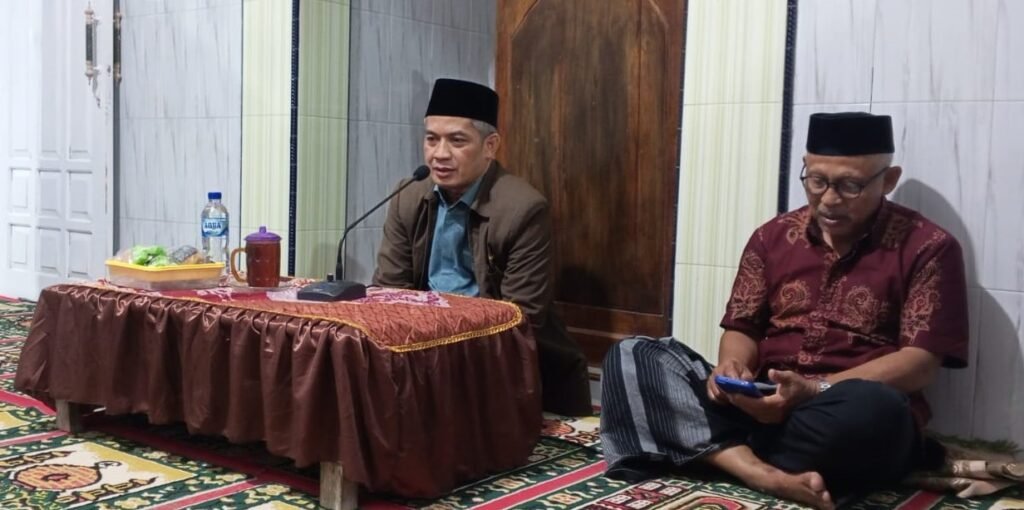 Pentingnya Meneladani Akhlak Rasulullah SAW: Pengajian Maulid Nabi di Masjid Asy Syakirin Blangkon