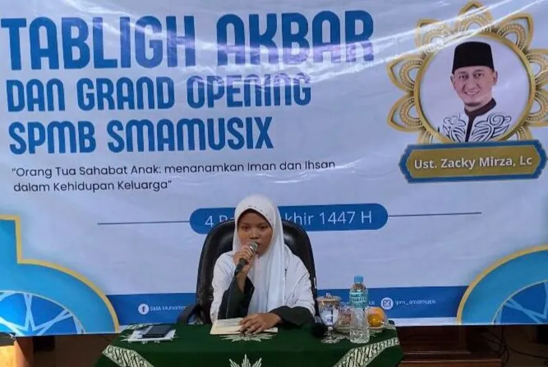 Tuntaskan Tasmi’ 7 Juz, Siswi Smamusix Karangasem Bacakan Al-Qur’an pada Tabligh Akbar