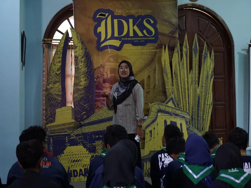 Tanpa AI: Kader IPM Smamdela Belajar Problem Solving dengan AI dan Ansos