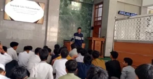 Kajian Islami hingga Bagi Hadiah Warnai Peringatan Maulid Nabi di Spemutu Gresik