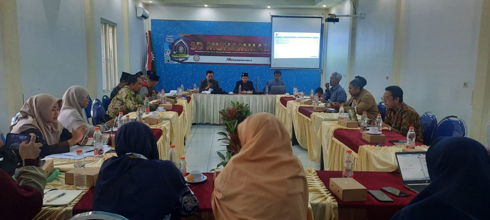 Guru dan Siswa Muhammadiyah Surabaya Siap Go Global lewat Program Pertukaran