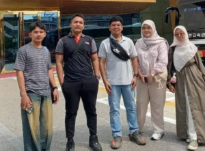 Menimba Rahasia Sehat, Mahasiswa UM Surabaya Belajar Langsung di Korea