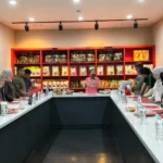 Mahasiswa UM Surabaya Belajar Kimbap di Kimchi School Korea