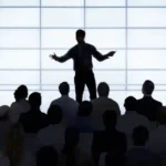 Wajah Pemimpin Adalah Bayangan Umatnya