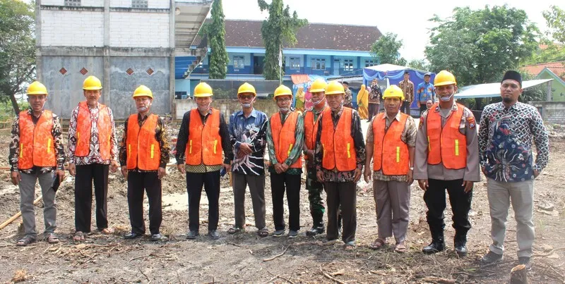 SMK Muhammadiyah 12 Sekaran Gelar Peletakan Batu Pertama Gedung Baru