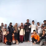 Hijaukan Sekolah, Hasilkan Rupiah: SD Aisyiyah Cindogo Sosialisasikan Program Pembibitan Pohon Sengon