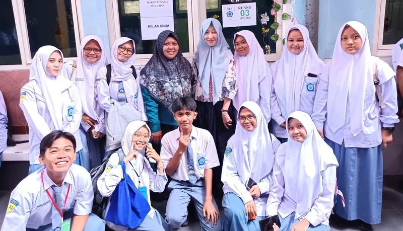 Smamsa Sambut Antusias Kehadiran Fujimoto Midori, Penutur Asli Jepang dari Program Nihongo Partners