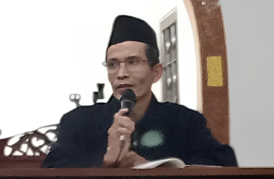 Kajian Tafsir Masjid An-Nur Genteng Bahas Larangan Miras dan Judi