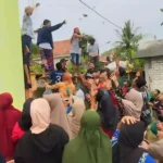 Mahasiswa KKN Kelompok 3 UMG Meriahkan Sedekah Bumi: Harmoni Generasi Muda dengan Kearifan Lokal Desa Gedongkedoan