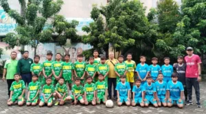 SD Muwri dan SD Muhammadiyah Benjeng Jalin Persahabatan Lewat Sparing Futsal