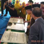 Di Malang, Syafiq Tandatangani 3 Prasasti