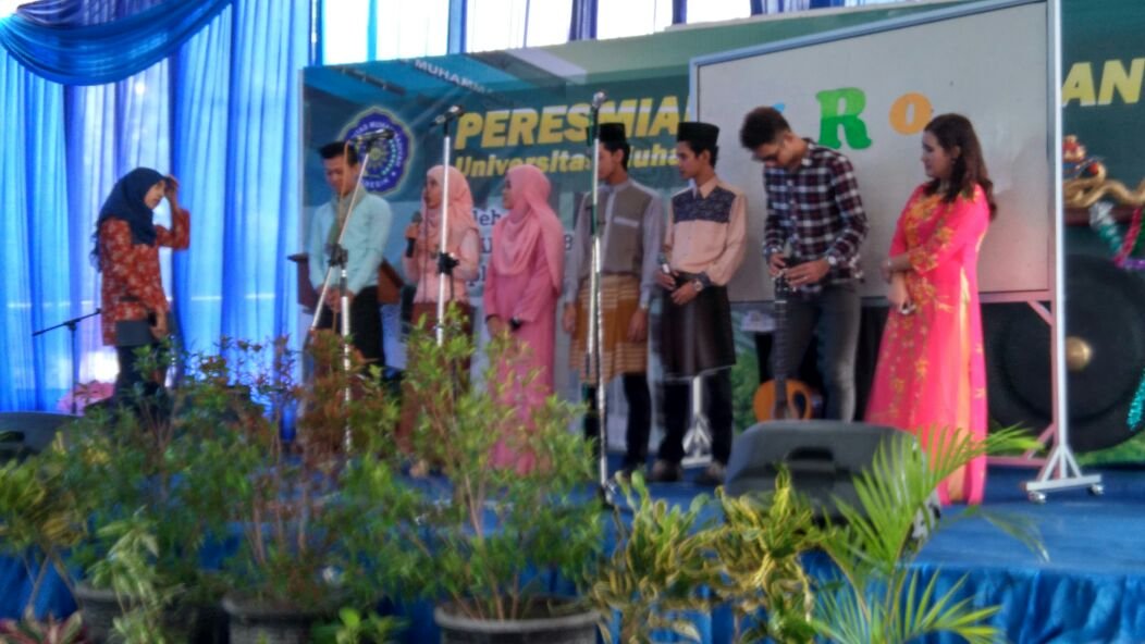 Drama 4 Negara Meriahkan Peresmian Gedung UMG