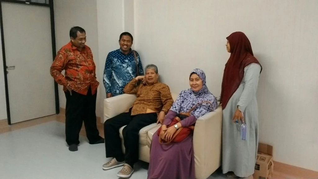 Ketua Umum PP Muhammadiyah Jenguk Fasich