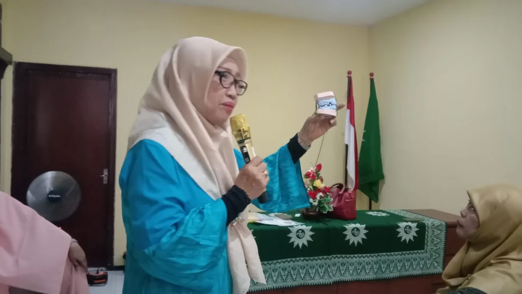 Gigi Sehat, Investasi Akhirat: Lansia Muda Ceria Bersama ’Aisyiyah