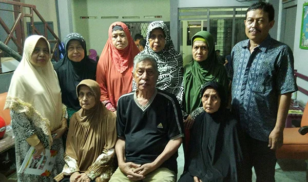 Wafat Jelang Usia Seabad