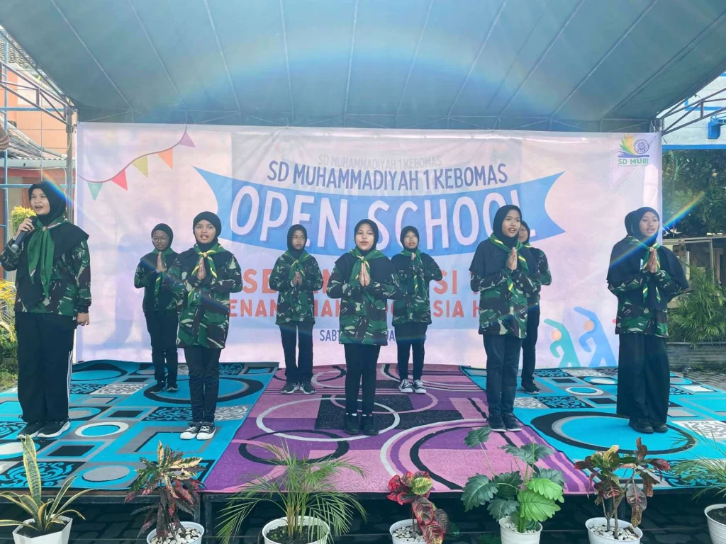 Lomba Senam Anak Indonesia Hebat Meriahkan Open School SD Muri