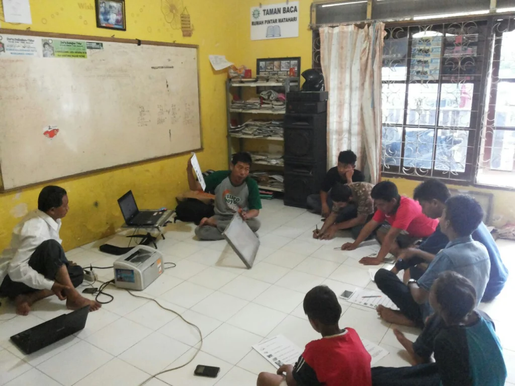 Muhammadiyah Krembangan Berdayakan Anak Jalanan