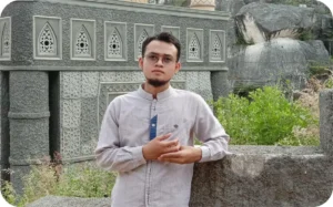 Tradisi Santri dan Batas Penghormatan