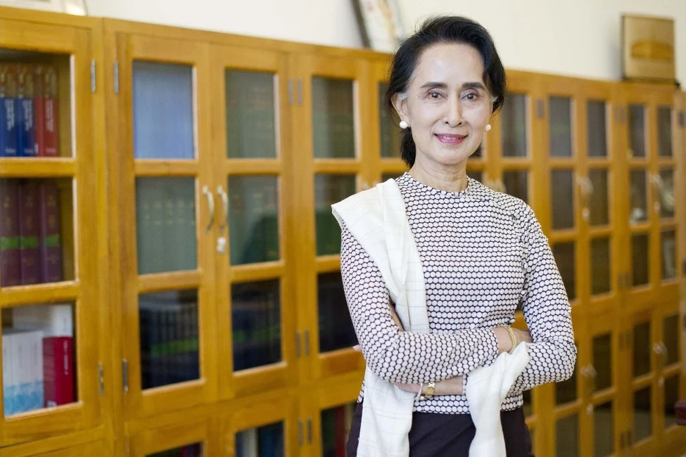 Ayo Tanda Tangani Petisi Cabut Nobel Perdamaian Aung San Suu Kyi!