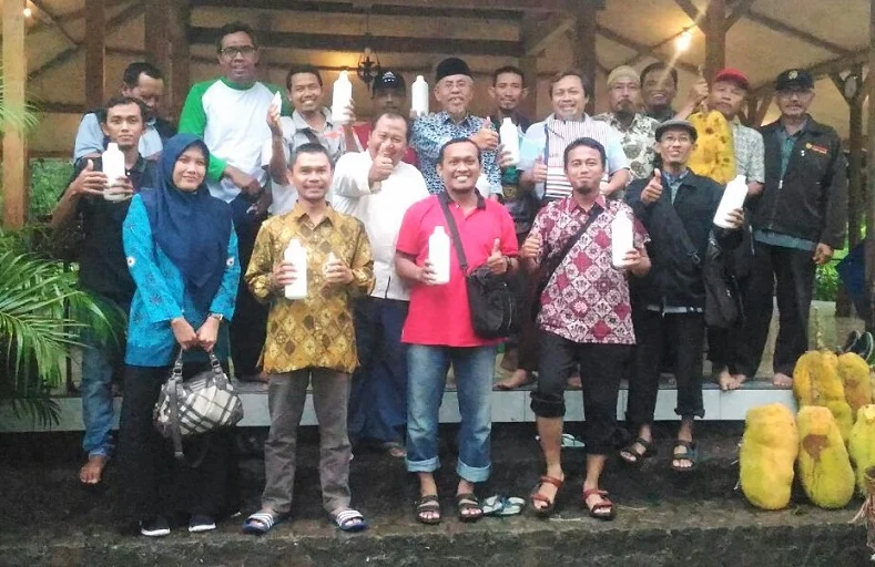 Belajar Membuat Pupuk Organik Bio Fertilizer di Agro Mulia Prigen