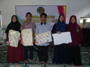 Empat Santri Teladan dari Panti Tunanetra