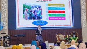 Kiat Mendampingi Anak di Era Digital Dibahas dalam Seminar Parenting Sekolah Kreatif Baratajaya