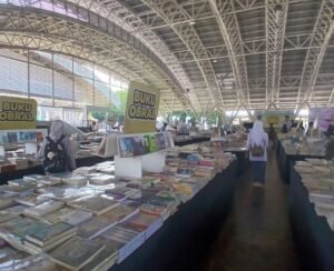Siswa Smamio Gresik Antusias Hadiri Pameran Buku di WEP