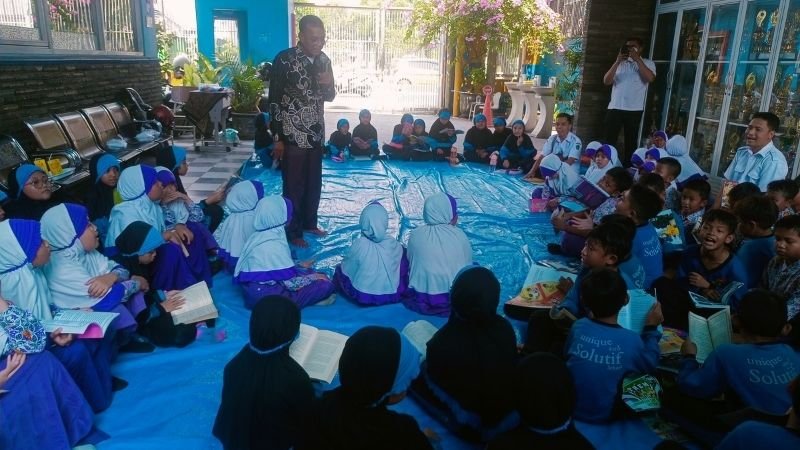 Sakri Membaca Bersama Komisi D DPRD Sidoarjo