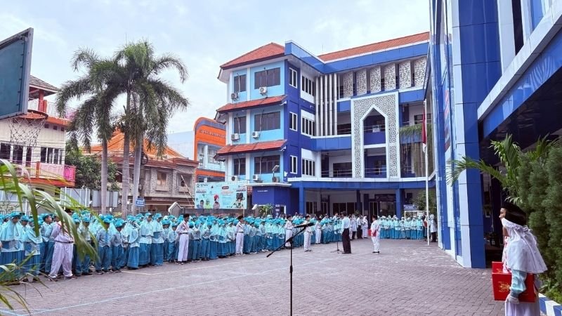 Peringatan Sumpah Pemuda di SDMM: Generasi Penerus Bangsa Harus Berjuang dan Berkorban