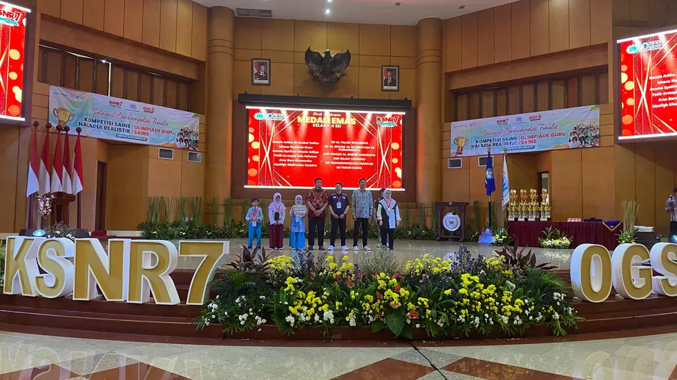 Enam Siswa dan Guru Muhammadiyah Gresik Raih Medali di Kompetisi Sains Nasional