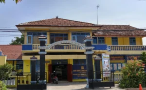 Lewat WhatsApp, Para Alumni Galang Dana untuk Almamater