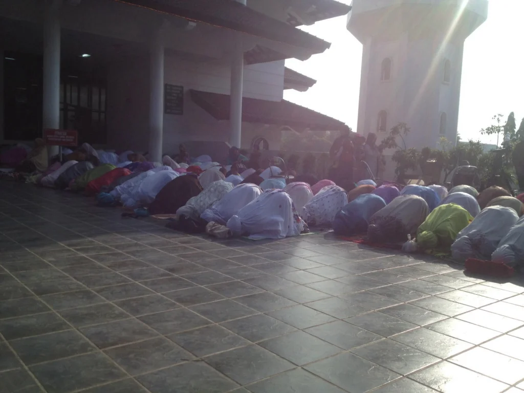 Salat Gerhana di Malang