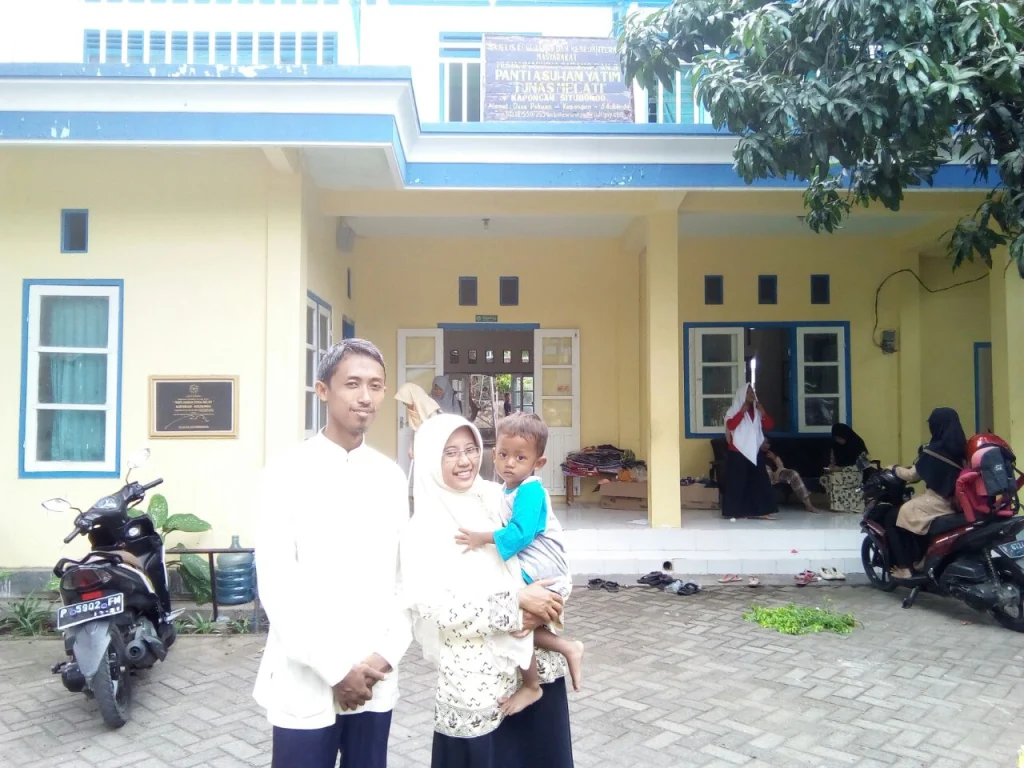 Berdiri di Tempat Penggilingan Padi, Panti Asuhan Ini Akan Luluskan 12 Sarjana