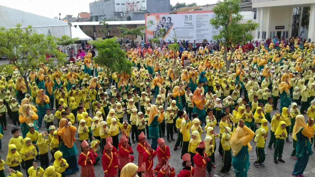 Seribu Siswa TK Hijaukuningkan UMSurabaya