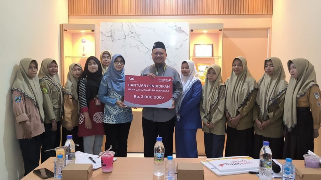 Tangan Kebaikan SMK Mudisa: Dana Pendidikan Selamatkan Puluhan Siswa dari Ancaman Putus Sekolah