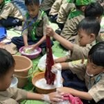 Cuci–Cuci Bonus Bermain Busa, SD Muhammadiyah 1 Driyorejo Ajarkan Life Skill kepada Siswa