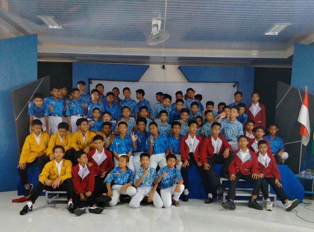 Spemudas Paciran Semai Benih Cerpenis Muda di Kegiatan Workshop Sehari, Inilah Daftar Sang Juara Penulis Cerpen 